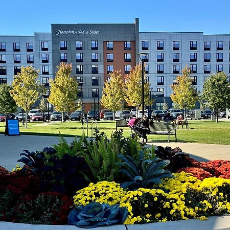 Hampton Inn & Suites Chicago Medical District Uic Kültér fotó