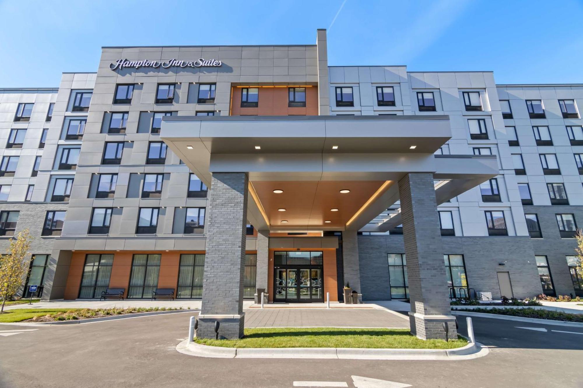 Hampton Inn & Suites Chicago Medical District Uic Kültér fotó