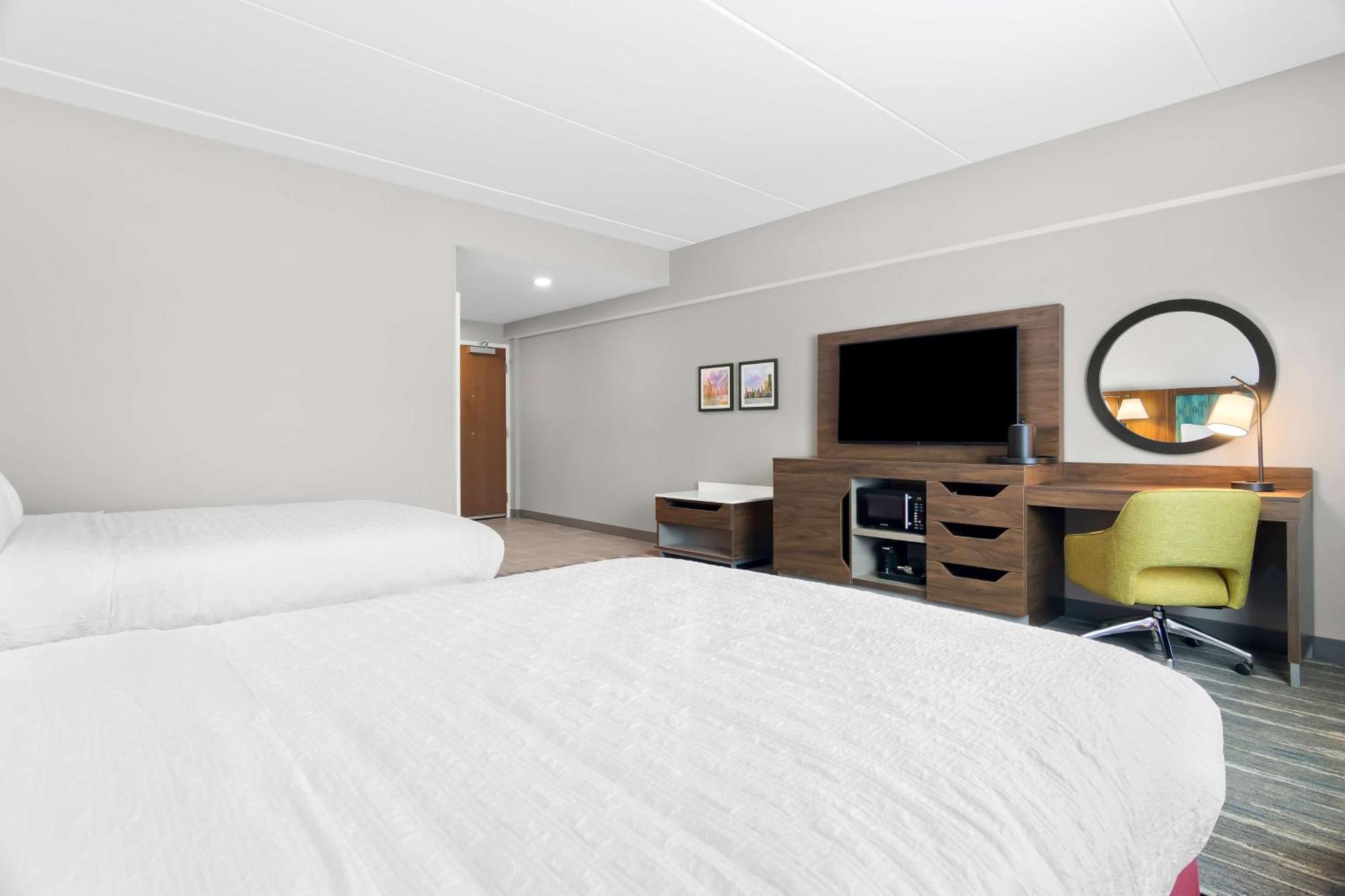 Hampton Inn & Suites Chicago Medical District Uic Kültér fotó